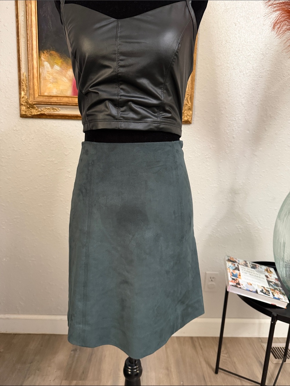Babaton Women's Forest Green Faux Suede A-Line Skirt